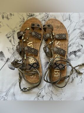 Sam & Libby Brown Beaded Lace-Up Sandals Women’s Size 8 1/2 Nwot